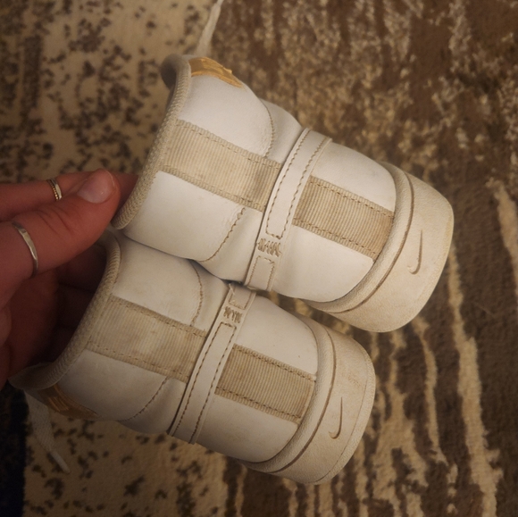 Nike Court Royale 2 MidWomen's Shoes - Picture 5 of 5